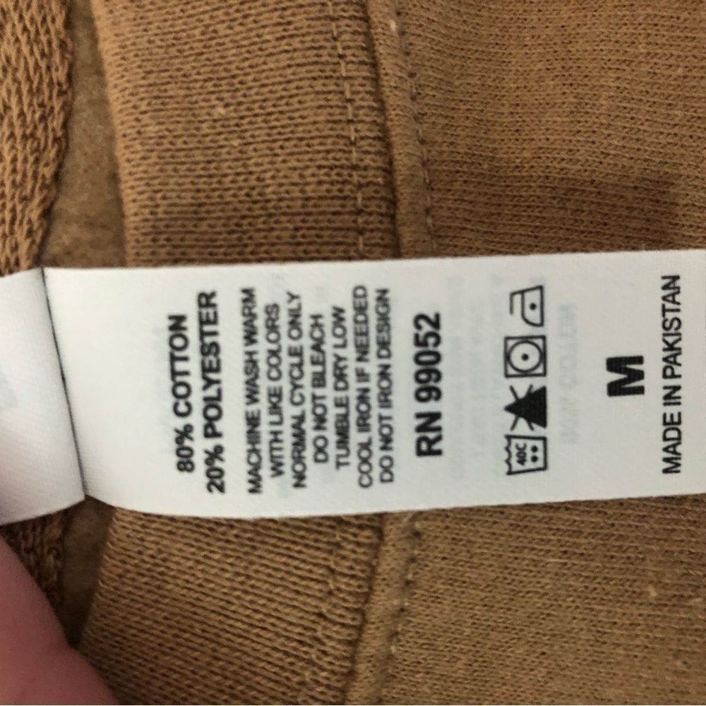 New Custom ‘Read Banned Books’ Sweatshirt Adult Sz Medium. - Picture 4 of 4